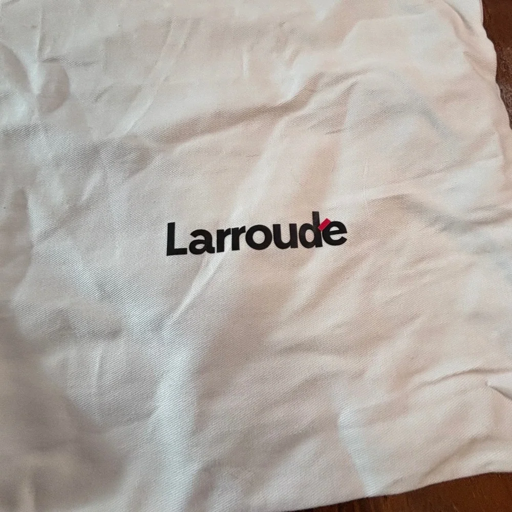 Larroude White Cotton Canvas Shoe Dust Bags Set of 2 Logo Print Travel Pouches